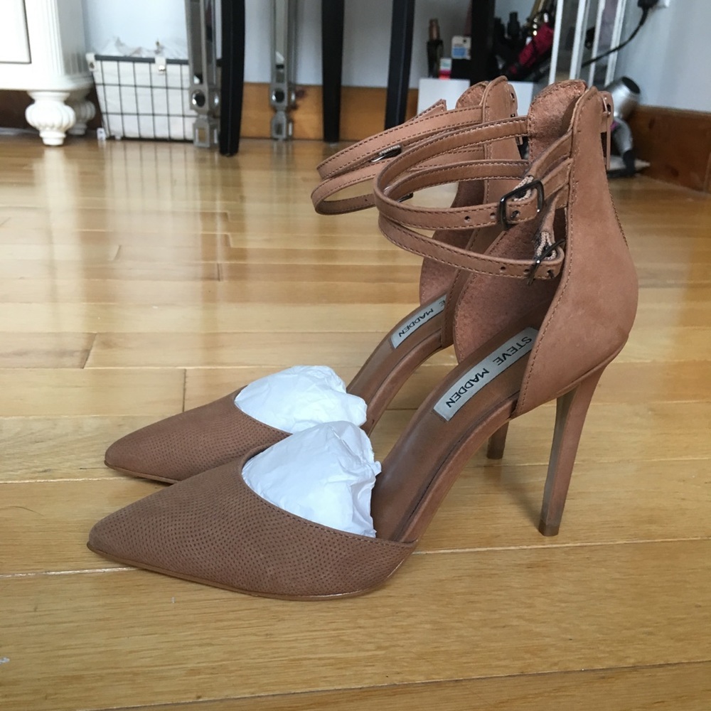 Tan Steve Madden 3.5 in. Heels